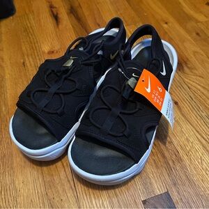 NIKE KOKO SANDAL SIZE W6